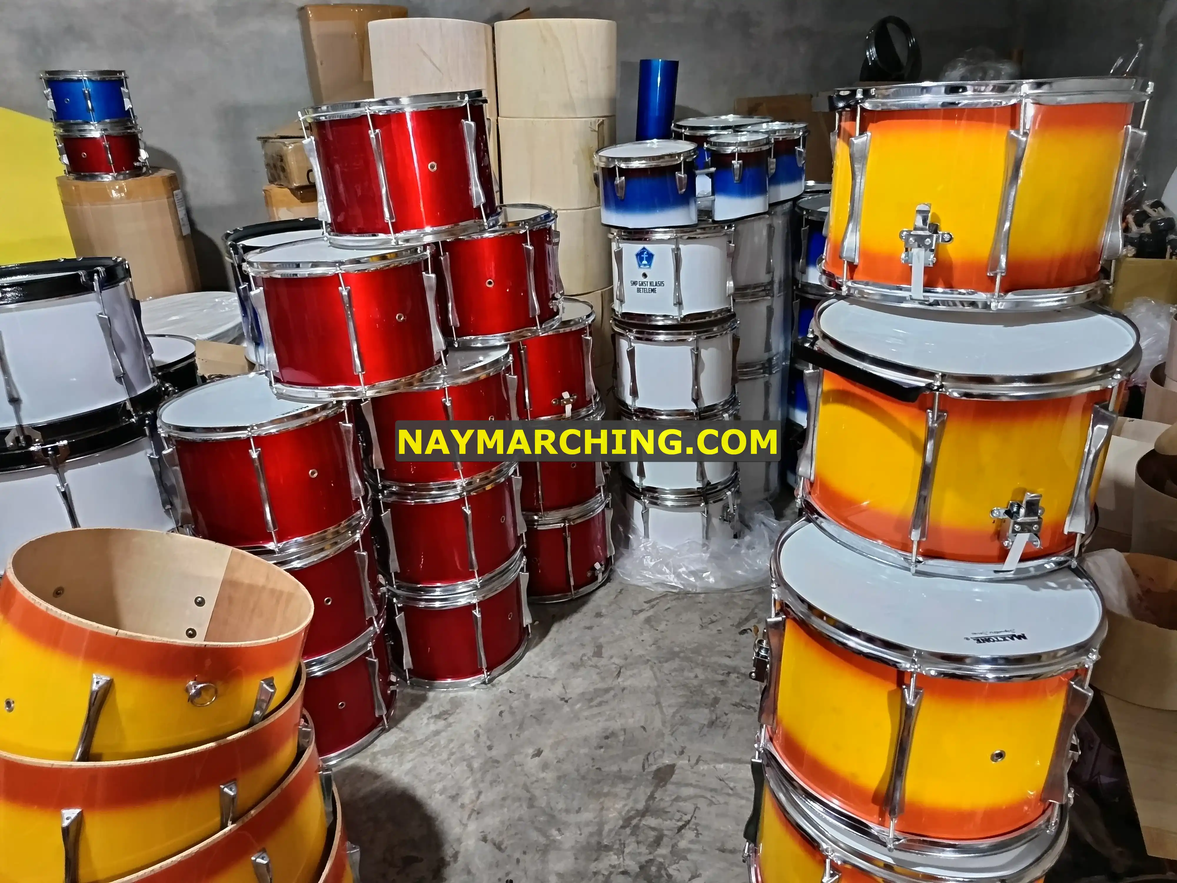 Alat Drumband Senar di Kalimantan Timur Mahakam Hulu Laham Desa Laham